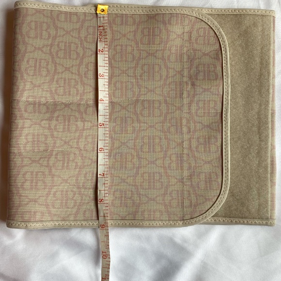 Belly Bandit Original Belly Wrap Postpartum Compression Wrap XS Almond - Picture 8 of 8